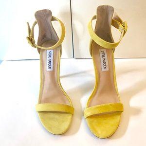 Steve Madden yellow suede shoes